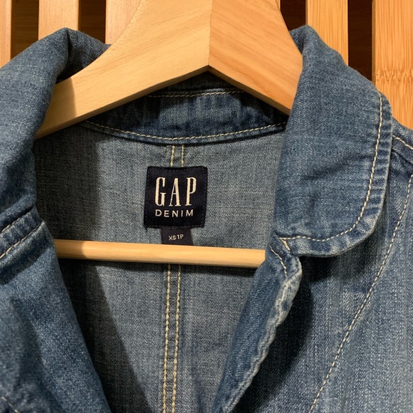 *SOLD*  Gap Denim Jumpsuit - Picture 3 of 4